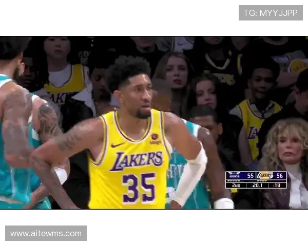 2015年湖人与黄蜂的激烈对决回顾及赛季影响分析